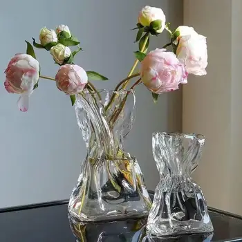 Klaasist lillevaasi lilleseade Kimp Omanik Klaasist Vaasid Lilled